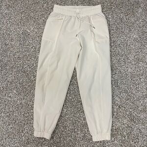 All in Motion Off-White Joggers Winter Woven Pant